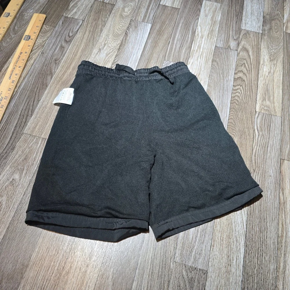Nike Kids Black Athletic Shorts White‎ Logo Elastic Waist Activewear Large